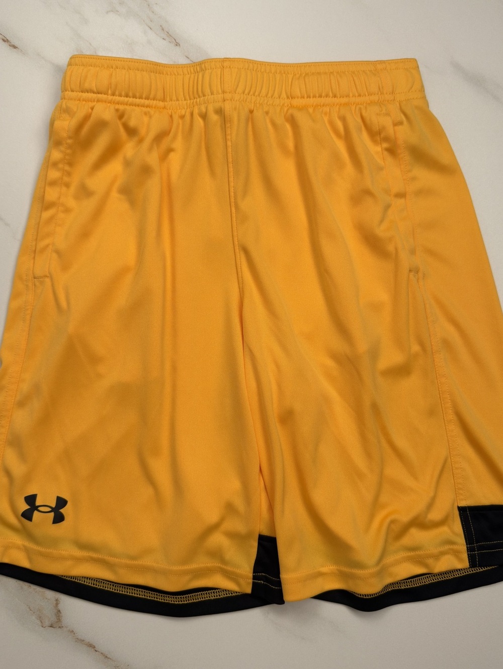 Under Armour Orange Athletic Shorts Logo - Boys Large